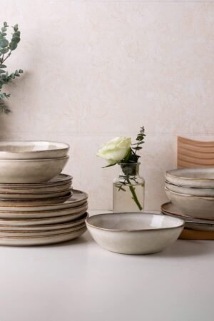 Ceramic Dinnerware Sets,Handmade Reactive Glaze Plates and Bowls Set,Highly Chip and Crack Resistant | Dishwasher & Microwave Safe Dishes Set,Service for 6 (18pc)